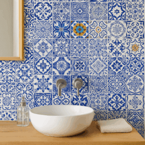 Vinilo autoadhesivo azulejo clásico azul con detalles dorados