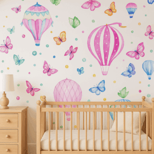 Vinilo Infantil Globos Aerostáticos y Mariposas Acuarela